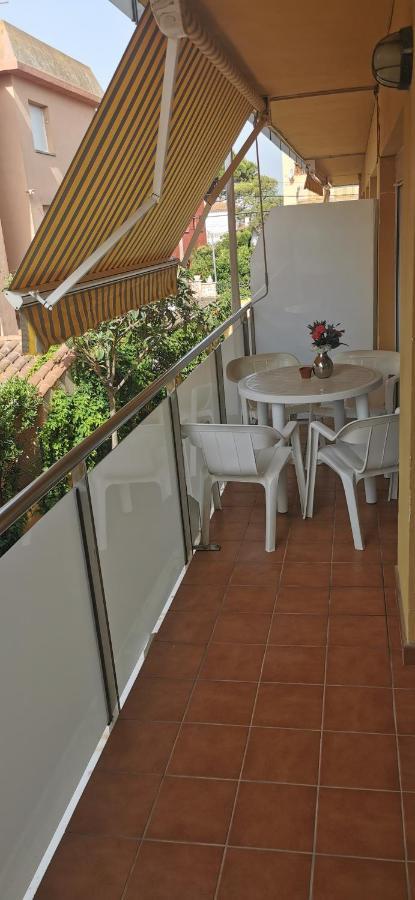 Appartement A Cote De La Mer 埃斯塔蒂特 外观 照片